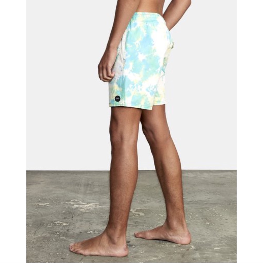 RVCA Manic Elastic Board Short - Picture 5 of 7